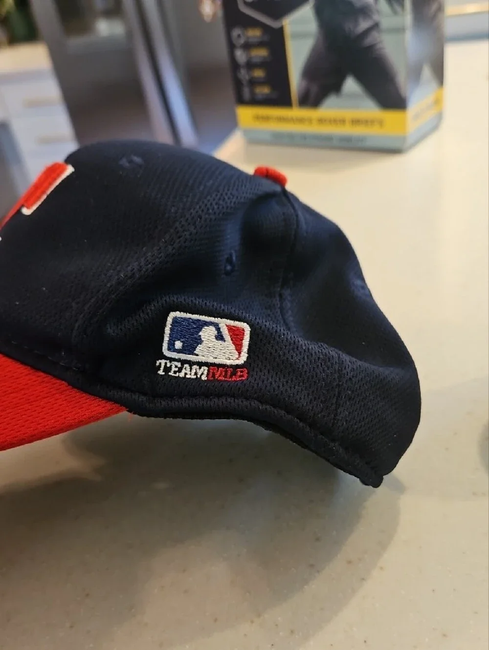 MLB Kids Cleveland 'C' Logo Baseball Cap - Navy and Red